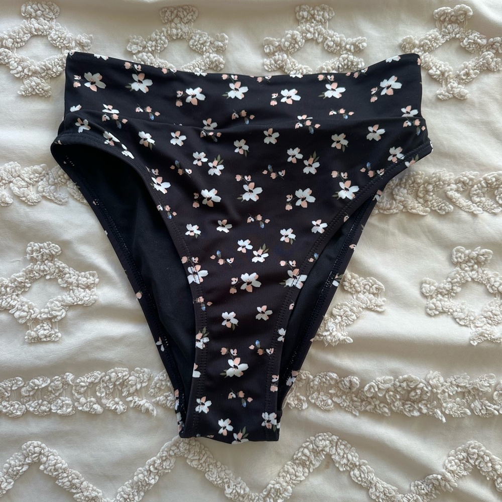 Aeropostale Black Floral Bikini Bottoms